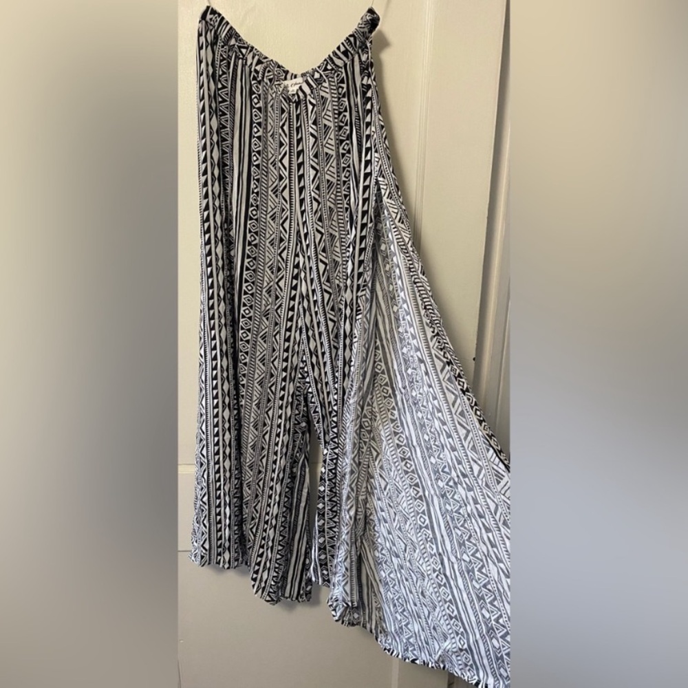 Black and White Wide Leg Pants
